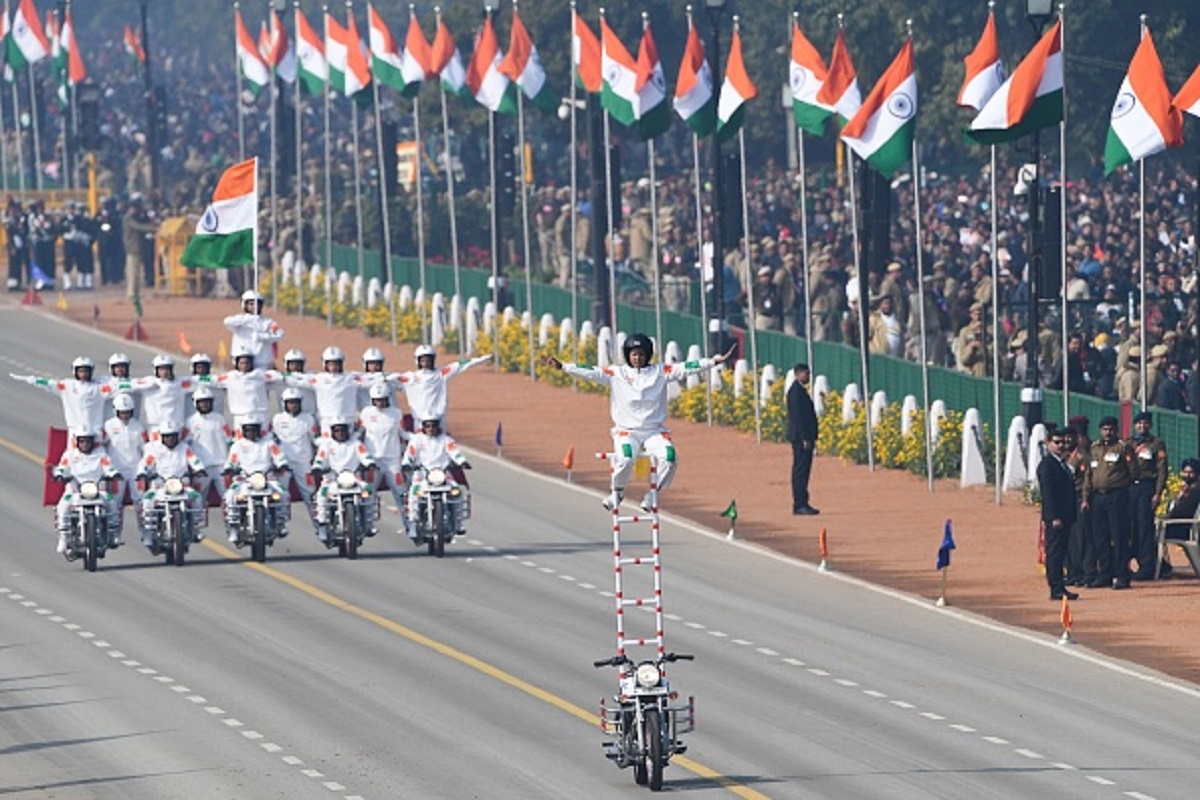 प्रजासत्ताक दिनी राजपथावर पहा देशाचे सामर्थ्य, यंदाचे संचलन आहे खास ! 1 rajpath1