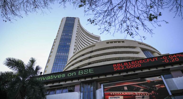 Stock Market : सेन्सेक्स, निफ्टीने गाठला नवा उच्चांक; सेन्सेक्स ६३७१६ तर, निफ्टीची विक्रमी घौडदोड