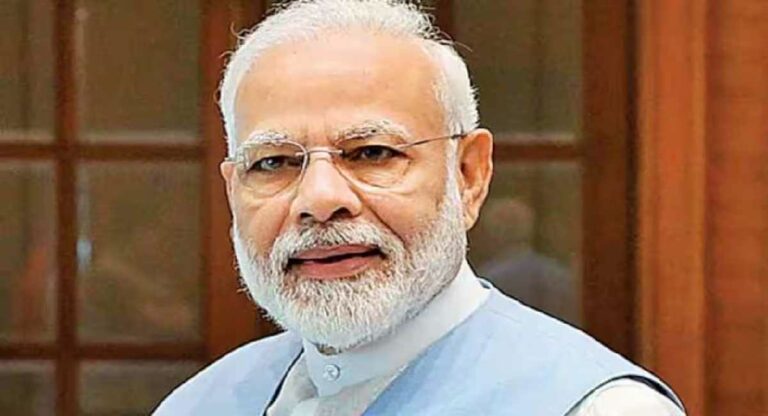 PM Narendra Modi : पंतप्रधान नरेंद्र मोदींनी रोजगार मेळाव्यात ७० हजारांहून अधिक तरुणांना दिले जॉइनिंग लेटर