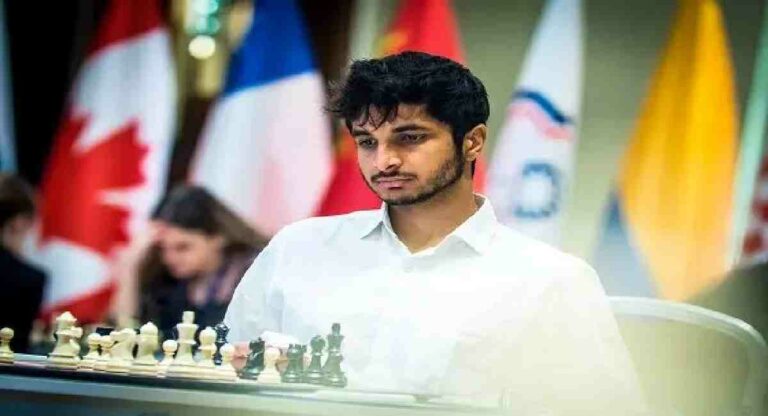 FIDE Chess World Cup : विदित गुजराती ठरला मानाच्या बुद्धिबळ विश्वचषकाच्या उपउपान्त्य फेरीत दाखल होणारा चौथा भारतीय