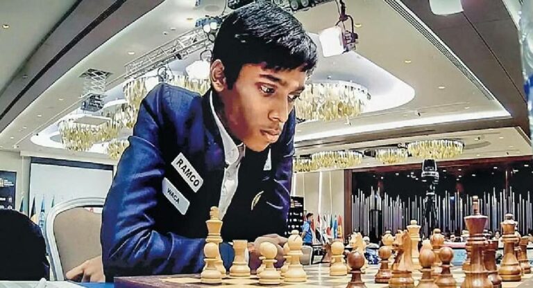 Tata Steel Chess 2025 : टाटा स्टील स्पर्धेत प्रग्यानंदाने मिळवली आघाडी, अर्जुन एरिगसीचा तिसरा पराभव