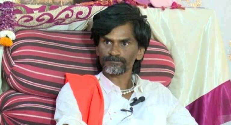 Maratha Reservation : सरकारने त्यांच्या अध्यादेश मध्ये  “ती ” अट  वगळावी ,मग आम्ही आंदोलन मागे घेऊ – मनोज जरांगे