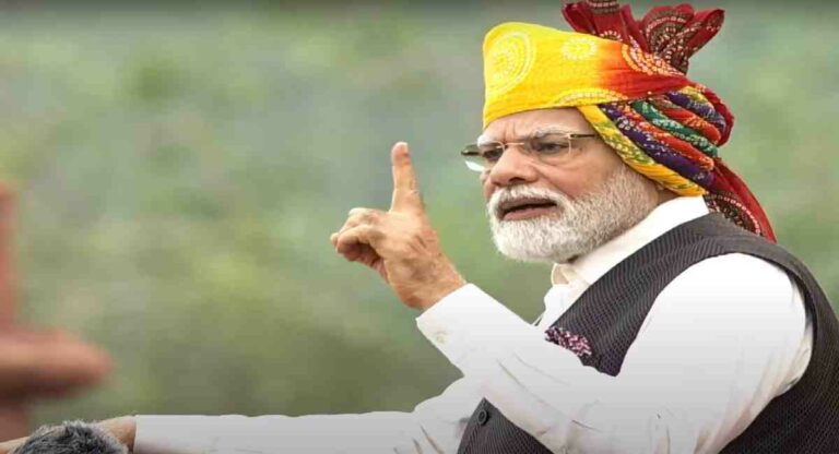 Sanatan Dharma : भारताला अखंड राखणारा सनातन धर्म तोडणाऱ्यांपासून सावध राहा – पंतप्रधान मोदी