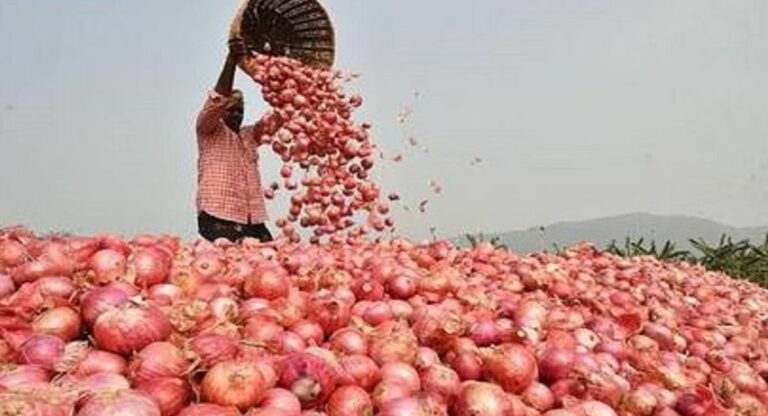 Onion Trader Protest : कांदा व्यापाऱ्यांचा बंद कायम; शेतकरी, व्यापाऱ्यांचा कोटींचा व्यवसाय विस्कळीत
