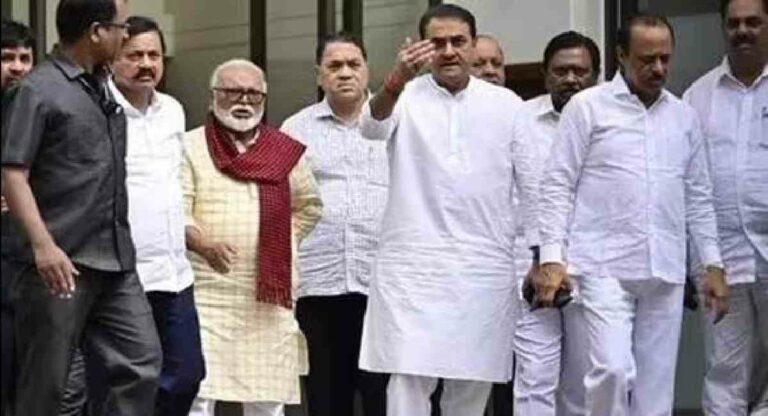 Ajit Pawar : अजित पवारांसोबत ४० आमदार; शरद पवार गटाच्या याचिकेतून उघड झाला आकडा