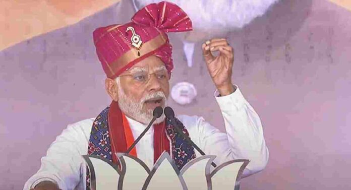 Narendra Modi : घराणेशाही पक्ष कुटुंबाच्या कल्याणात गुंग; पंतप्रधान नरेंद्र मोदी यांची टीका