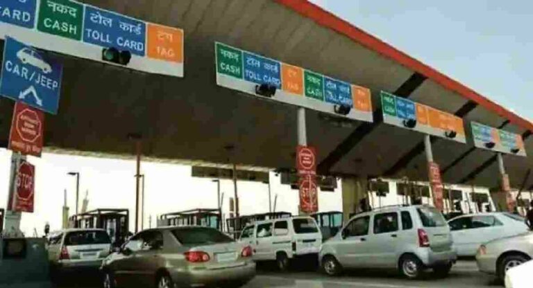Toll Rates Increased : मुंबईत प्रवेशासाठी मोठी किंमत मोजावी लागणार; वाचा टोलच्या दरात किती रुपयांची वाढ