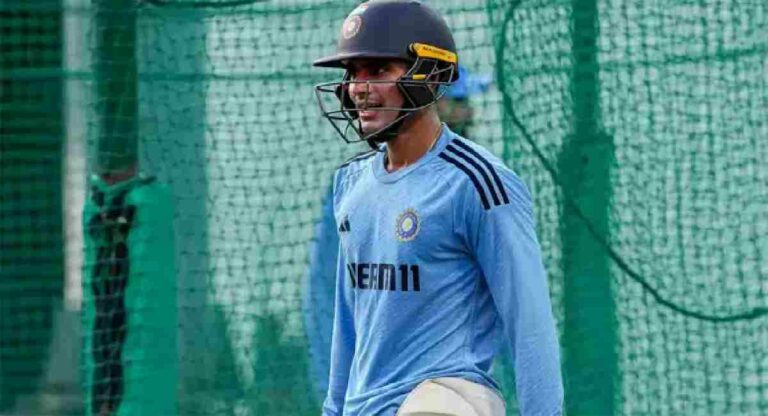 Ind vs Pak Shubman Gill : शुभमन गिल मैदानात परतल्यामुळे भारतीय गोटात आनंदाचं वातावरण