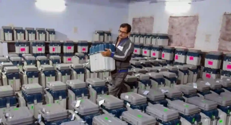 Electronic Voting Machines: ईव्हीएमशी संबंधित याचिका सर्वोच्च न्यायालयाने फेटाळल्या