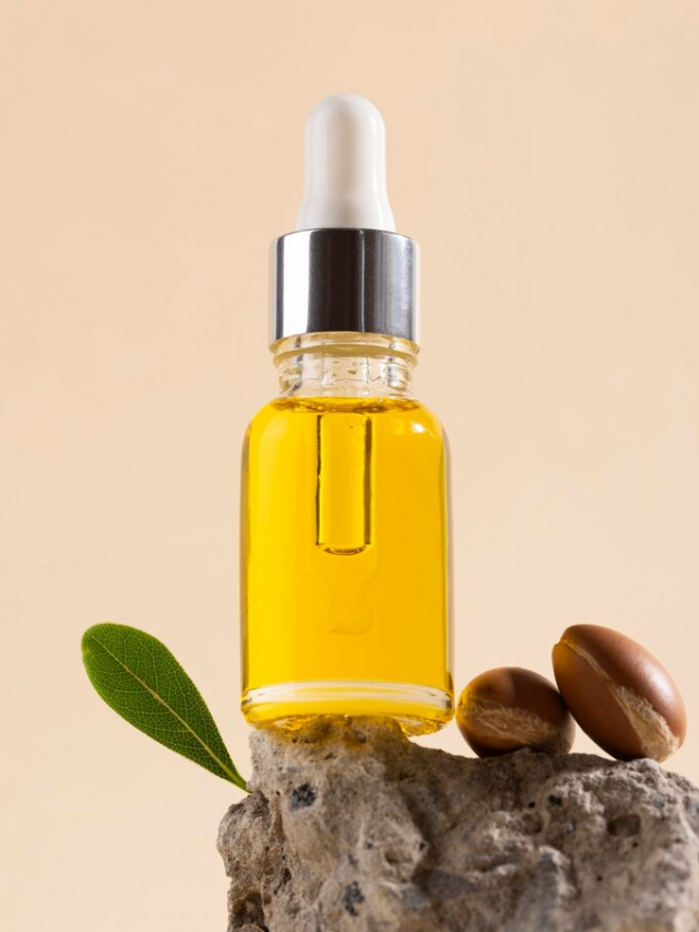 Castor Oil Benefits : एरंडेल तेलाचे फायदे तुम्हाला माहिती आहे का?