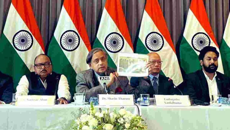 Operation Sindoor : कोलंबिया सरकारला फटकारताना शशी थरुर म्हणतात, ‘भारत दुसरा गाल पुढे करणार नाही’