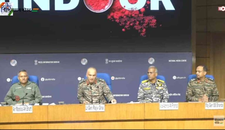 Operation Sindoor : भारताच्या कारवाईत नऊ तळांवरील १०० दहशतवादी ठार, सोमवारी पुन्हा पाकिस्तानच्या डीजीएमओंशी चर्चा; भारतीय सैन्यदलांची माहिती