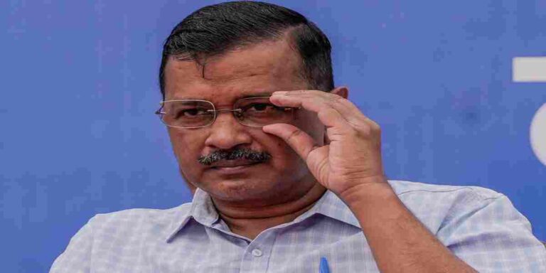 Kejriwal Government :  दिल्लीत शिक्षण संस्था स्थापन करण्याचे दावे पोकळ?; भाजपने कोणते आरोप केले आहेत ते जाणून घ्या