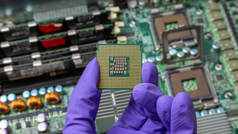 Semiconductor Unit : उत्तर प्रदेशात सेमीकंडक्टर युनिटला केंद्रीय मंत्रिमंडळाची मान्यता