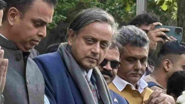 Operation Sindoor :  काँग्रेस नेते शशी थरुर यांच्या नेतृत्वातील शिष्टमंडळाने अमेरिकेत लढविली खिंड; म्हणाले…