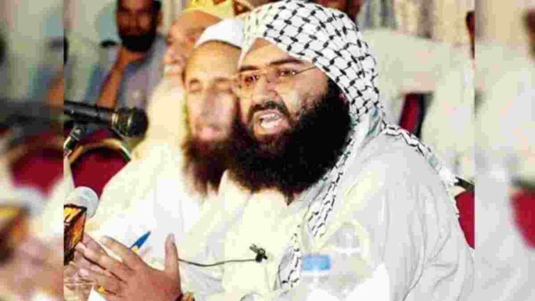 ‘मोस्ट वॉन्टेड’ कुख्यात दहशतवादी Masood Azhar पीओकेमध्ये दिसला; बिलावल भुट्टोंचा दावा ठरला फोल