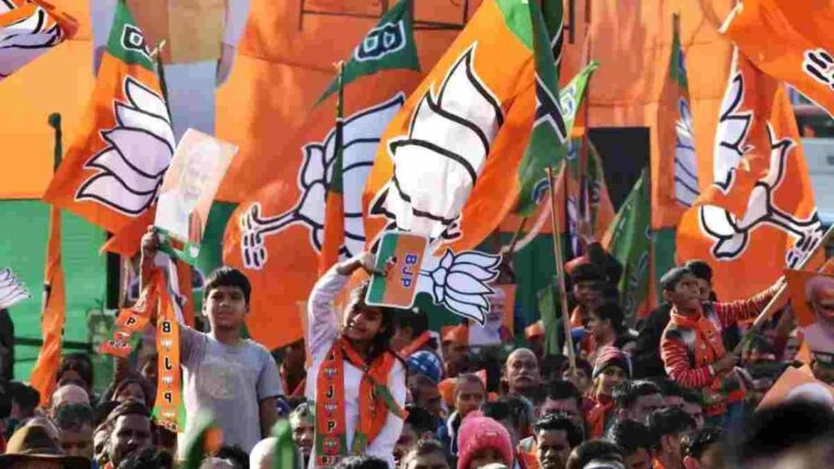 Maharashtra Politics : उबाठा गट हा शून्यात हरवलेला पक्ष; भाजपाची बोचरी टीका