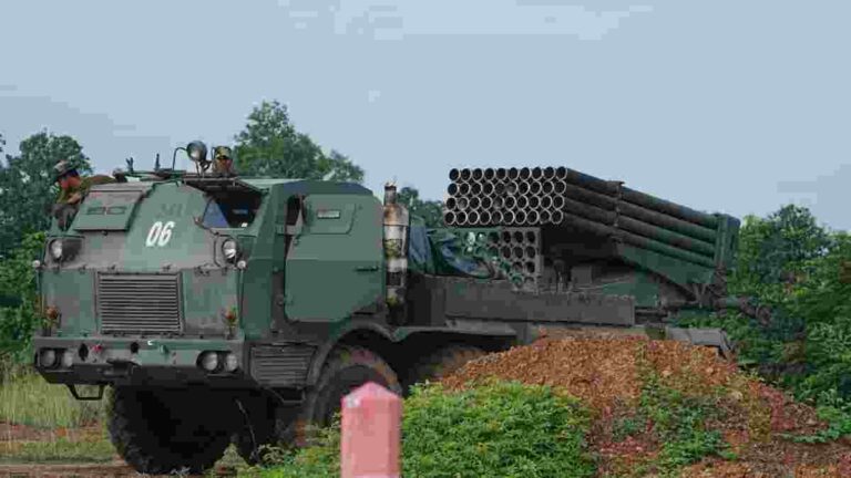 Thailand-Combodia Conflict :  आताच युद्धविरामाची चर्चा म्हणजे घिसाडघाई; संघर्षानंतर संयुक्त राष्ट्रांमध्येही गोंधळ
