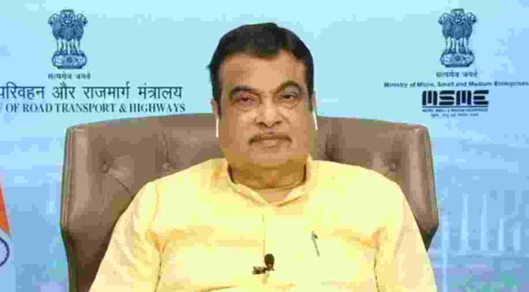 एनएचएआय अभियंत्याला मारहाण प्रकरणी केंद्रीय मंत्री Nitin Gadkari यांचा थेट मुख्यमंत्र्‍यांना फोन; काय म्हणाले जाणून घ्या