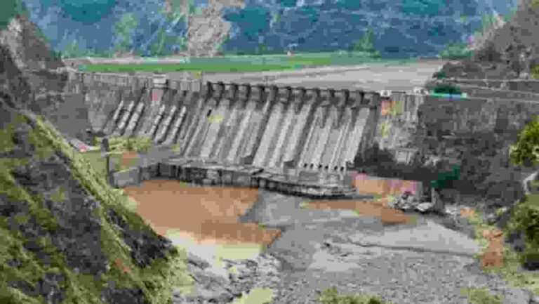 Indus Water Treaty :   चिनाब नदीवर १८५६ मेगावॅटचा वीज प्रकल्प; पाकिस्तानची पाणी टंचाई वाढणार?