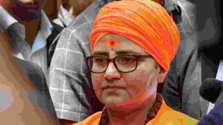 Malegaon Blast Case :  साध्वी प्रज्ञा कोण आहेत?, त्यांच्याबद्दल ‘या’ गोष्टी जाणून घ्या