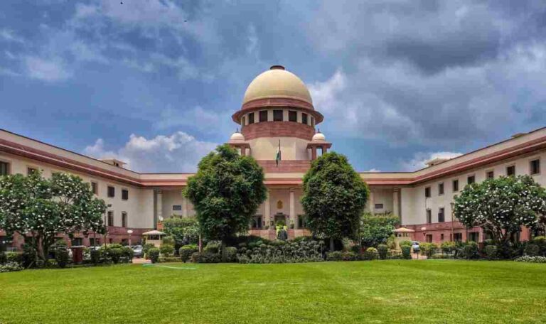 अल्पवयीन मुलीला सात महिन्यांचा गर्भपात करण्यास Supreme Court ने दिली परवानगी