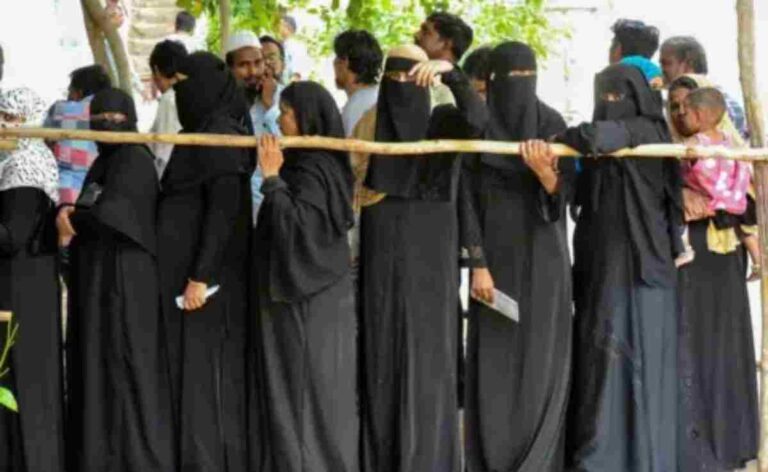 Bihar Election : आगामी निवडणुकीआधीच मोठे षडयंत्र उघड, हिंदू घराघरांतून निघाले मुस्लिम मतदार