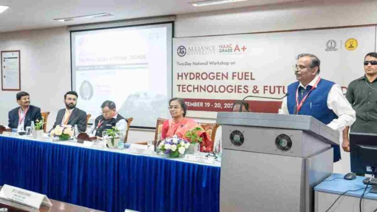 ISRO :  अवकाश मोहिमांतून भारताची राष्ट्रीय सुरक्षा मजबूत; इस्त्रो प्रमुखांचे महत्त्वाचे भाष्य