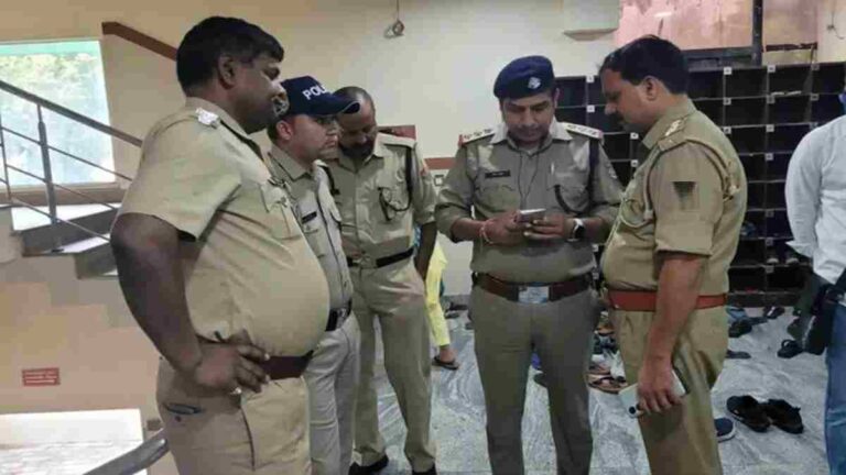Bangladeshi Infiltrator :   घुसखोर थेट भारतीय सैन्यात घुसला; एसआयटीच्या अहवालात धक्कादायक खुलासा