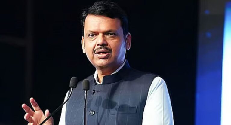 सी ६० दलातील पोलीसांना विशेष पदक; CM Devendra Fadnavis यांची घोषणा