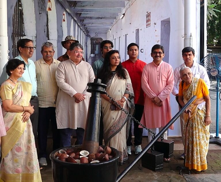 Participants at Veer Savarkar National Memorial event.